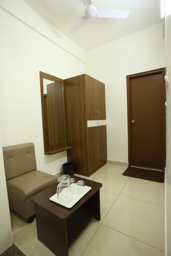 Hotel Sigma Suites Bangalore Exterior foto